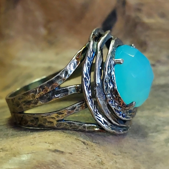 Meet your Posher, Theresse - Picture 1 of 2